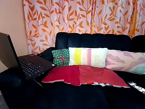 fayola20 online show from 12/02/25, 11:11