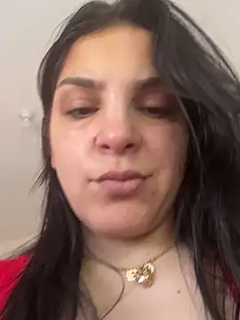 Snapshot of sweet_manuella chatting on 10/22/25, 02:17 sweet manuella online show from 10/22/25, 02:17