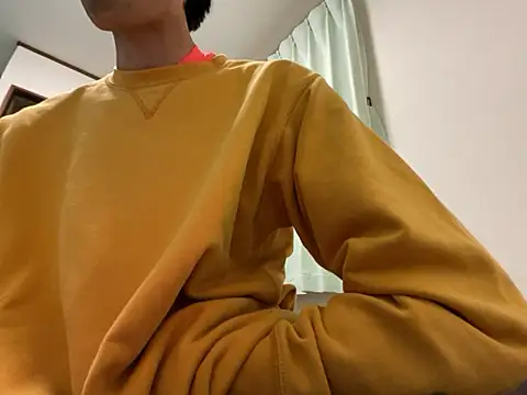 Snapshot of marosuke_1417 chatting on 11/17/25, 02:45 marosuke 1417 online show from 11/17/25, 02:45