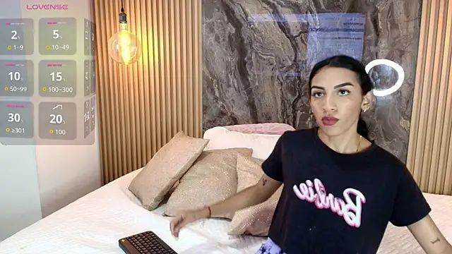 Samara Smith04 online show from 10/14/25, 08:09