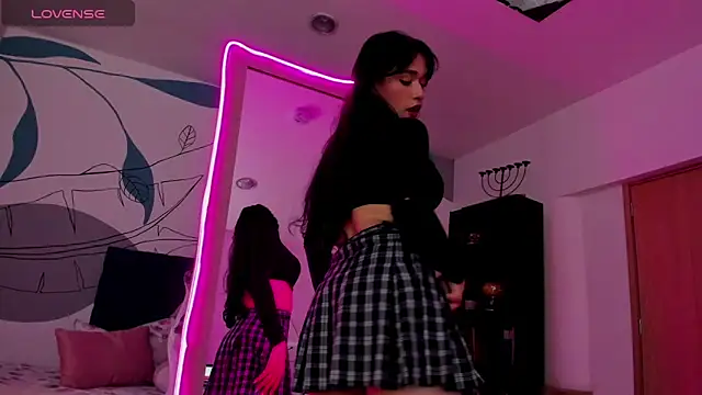 Goth Alice online show from 10/23/25, 07:34