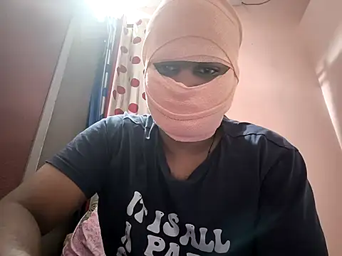 Snapshot of mallu_boy_23 chatting on 09/29/25, 08:46 mallu boy 23 online show from 09/29/25, 08:46