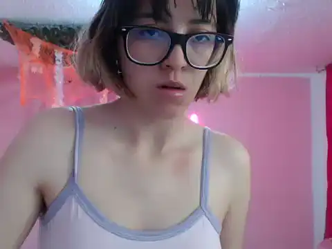cristal hills 19 online show from 10/21/25, 05:35