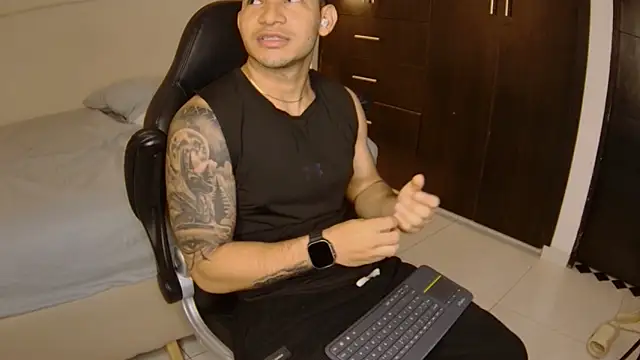 venedic bull online show from 02/05/26, 03:33