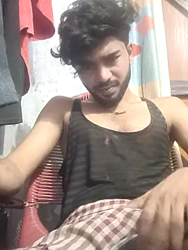 Snapshot of Hotraj24 chatting on 10/05/25, 07:39 Hotraj24 online show from 10/05/25, 07:39