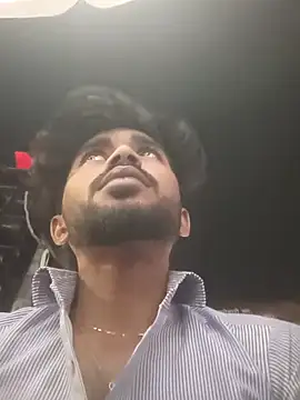 Snapshot of Hotraj24 chatting on 10/25/25, 02:13 Hotraj24 online show from 10/25/25, 02:13