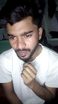 Snapshot of Hotraj24 chatting on 11/05/25, 05:18 Hotraj24 online show from 11/05/25, 05:18