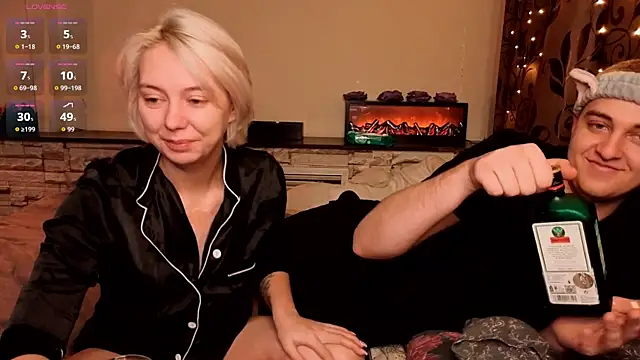 Sex Vibe couple online show from 11/01/25, 10:23