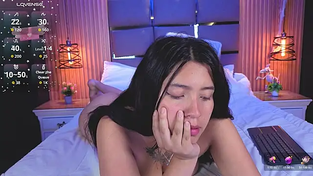 Emily Roberts9 online show from 03/06/26, 11:17