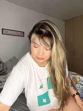 Zoe riivas online show from 02/07/26, 02:59