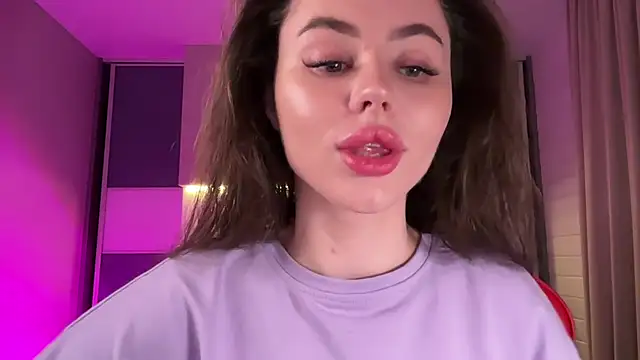 AlmaryKim online show from 02/07/25, 04:14