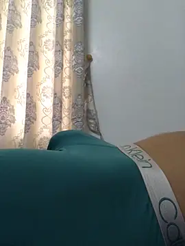 khonglongvong86 online show from 10/30/25, 08:05