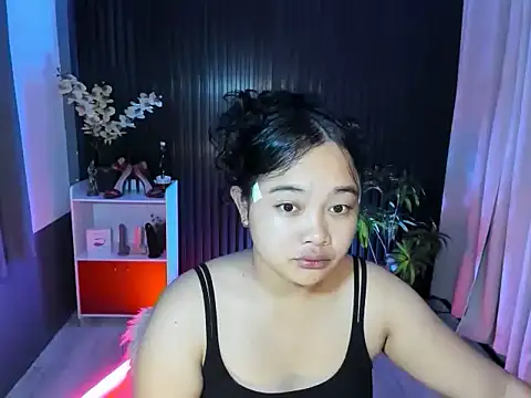 UrFavouriteCravings online show from 10/29/25, 12:46