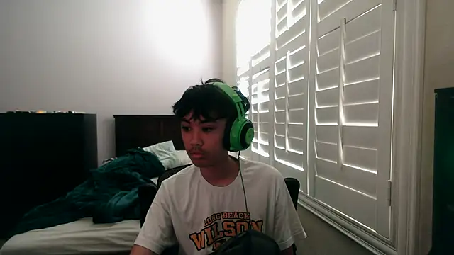 youngasianboy2007 online show from 02/28/26, 07:15