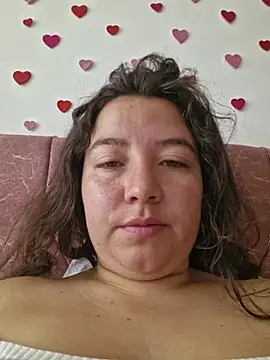 Snapshot of annyaparis chatting on 02/27/26, 04:40 annyaparis online show from 02/27/26, 04:40