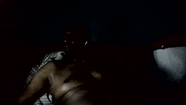 ImpeccableModel33 online show from 04/05/26, 04:20