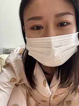 Snapshot of mia2_jp chatting on 11/01/25, 01:07 mia2 jp online show from 11/01/25, 01:07