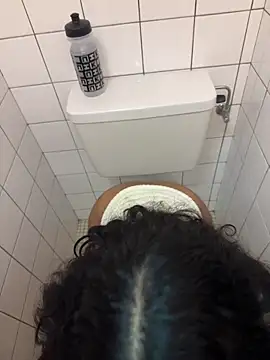 Snapshot of latingangsex chatting on 02/22/26, 05:19 latingangsex online show from 02/22/26, 05:19