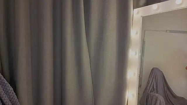 ChloeSammers online show from 04/18/26, 01:48