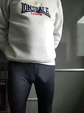 rezzzze online show from 11/29/25, 07:55