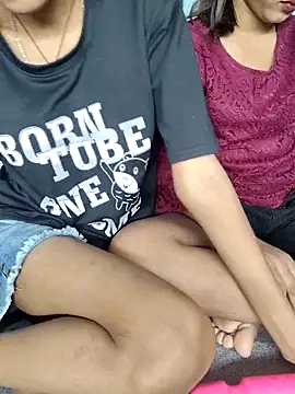 Unique girls90 online show from 04/02/26, 01:42