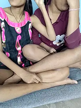 Unique girls90 online show from 04/12/26, 12:43