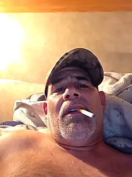 DeeBestEver online show from 11/19/25, 04:51