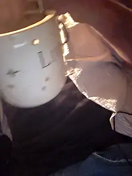 DeeBestEver online show from 11/25/25, 08:14