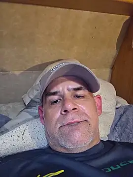 Snapshot of DeeBestEver chatting on 06/11/26, 11:14 DeeBestEver online show from 06/11/26, 11:14