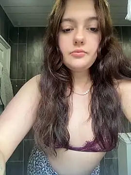 Victoria6989 online show from 02/15/26, 03:31