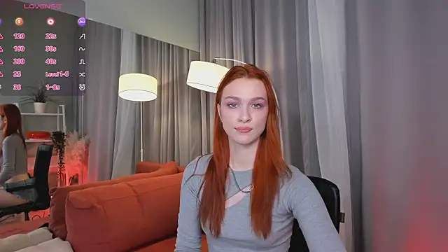 Snapshot of PollyMayer chatting on 07/14/26, 09:31 PollyMayer online show from 07/14/26, 09:31