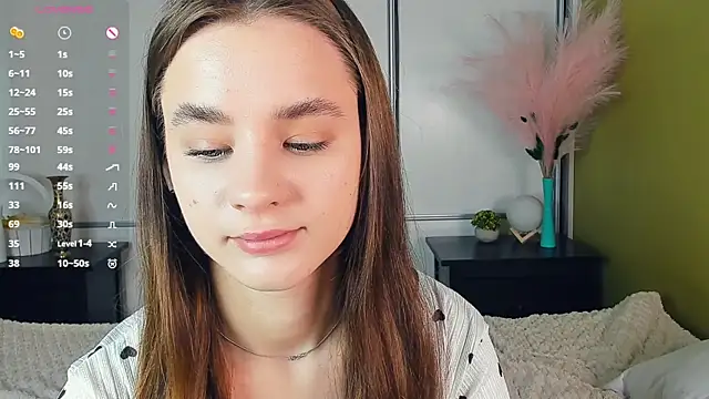 JinnyMcie online show from 04/10/26, 07:46