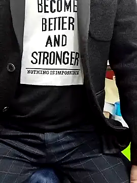 chougegg0214 online show from 11/07/25, 12:54