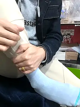 chougegg0214 online show from 11/18/25, 01:55