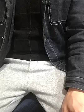 chougegg0214 online show from 12/20/25, 01:34