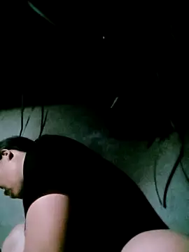 Snapshot of bae-bae chatting on 10/05/25, 11:13 bae-bae online show from 10/05/25, 11:13