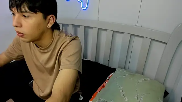 StiwenTwink online show from 11/27/25, 02:41