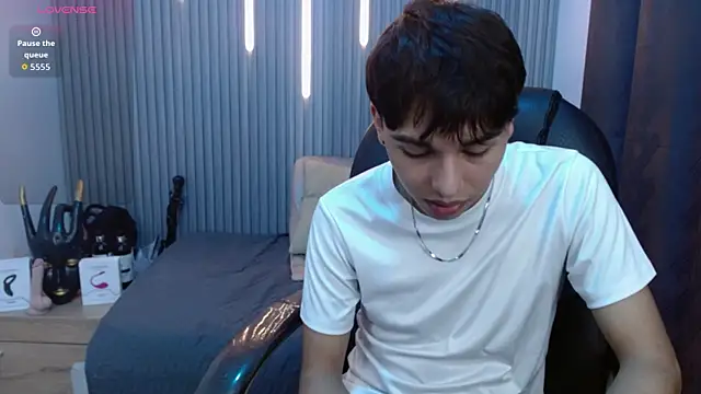 StiwenTwink online show from 07/22/26, 04:21