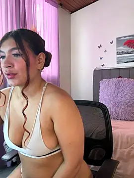 Antonella  b online show from 12/16/25, 02:11