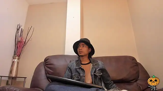 Dickie Dicking online show from 10/20/25, 08:53