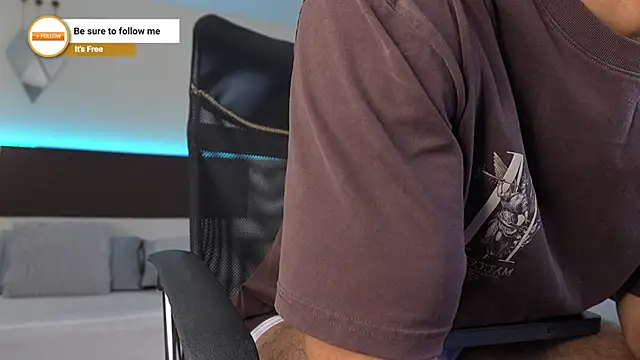 DanteeStone online show from 12/15/25, 09:52