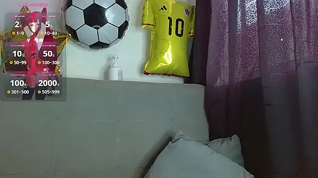 Snapshot of JuliethaFox chatting on 07/03/26, 04:57 JuliethaFox online show from 07/03/26, 04:57