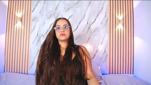 PiaGelvez online show from 01/14/26, 07:52