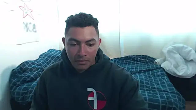 Ander Wolf online show from 10/08/25, 06:16