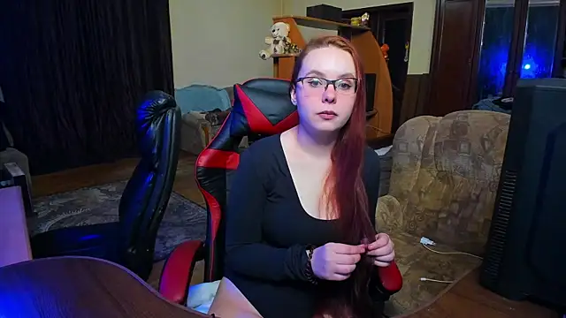 JustFoxyee online show from 12/03/25, 01:02