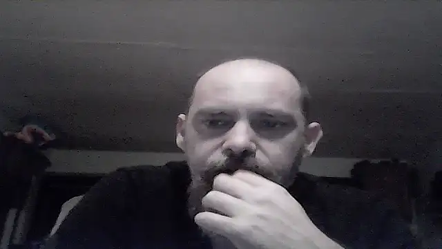 crazyheratic8 online show from 04/05/26, 03:36