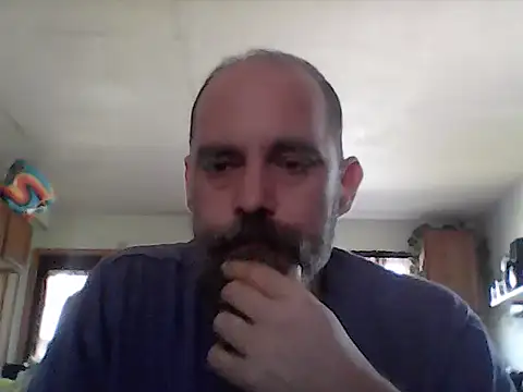 crazyheratic8 online show from 04/05/26, 08:17