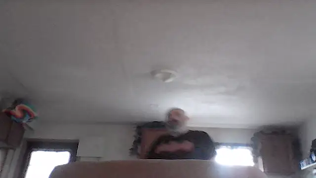 crazyheratic8 online show from 04/09/26, 08:47