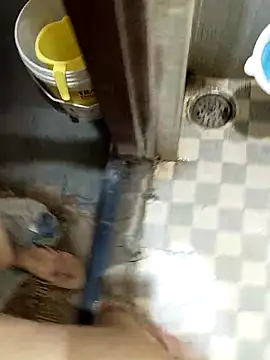 Snapshot of pjpj_ chatting on 10/27/25, 04:55 pjpj online show from 10/27/25, 04:55