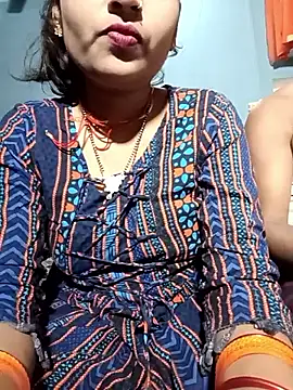 Snapshot of Neelam-baby1 chatting on 10/25/25, 04:13 Neelam-baby1 online show from 10/25/25, 04:13